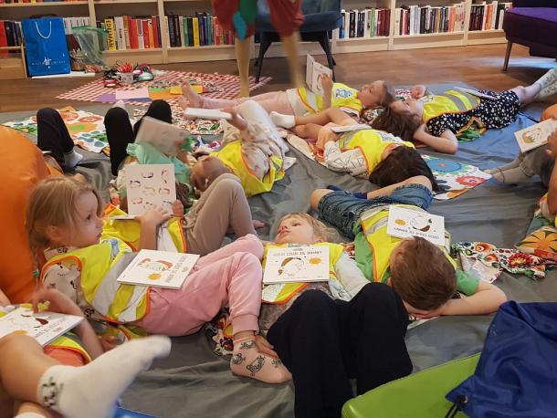 Młody człowiek, wielkie emocje - warsztaty dla dzieci w księgarni Miejscownik